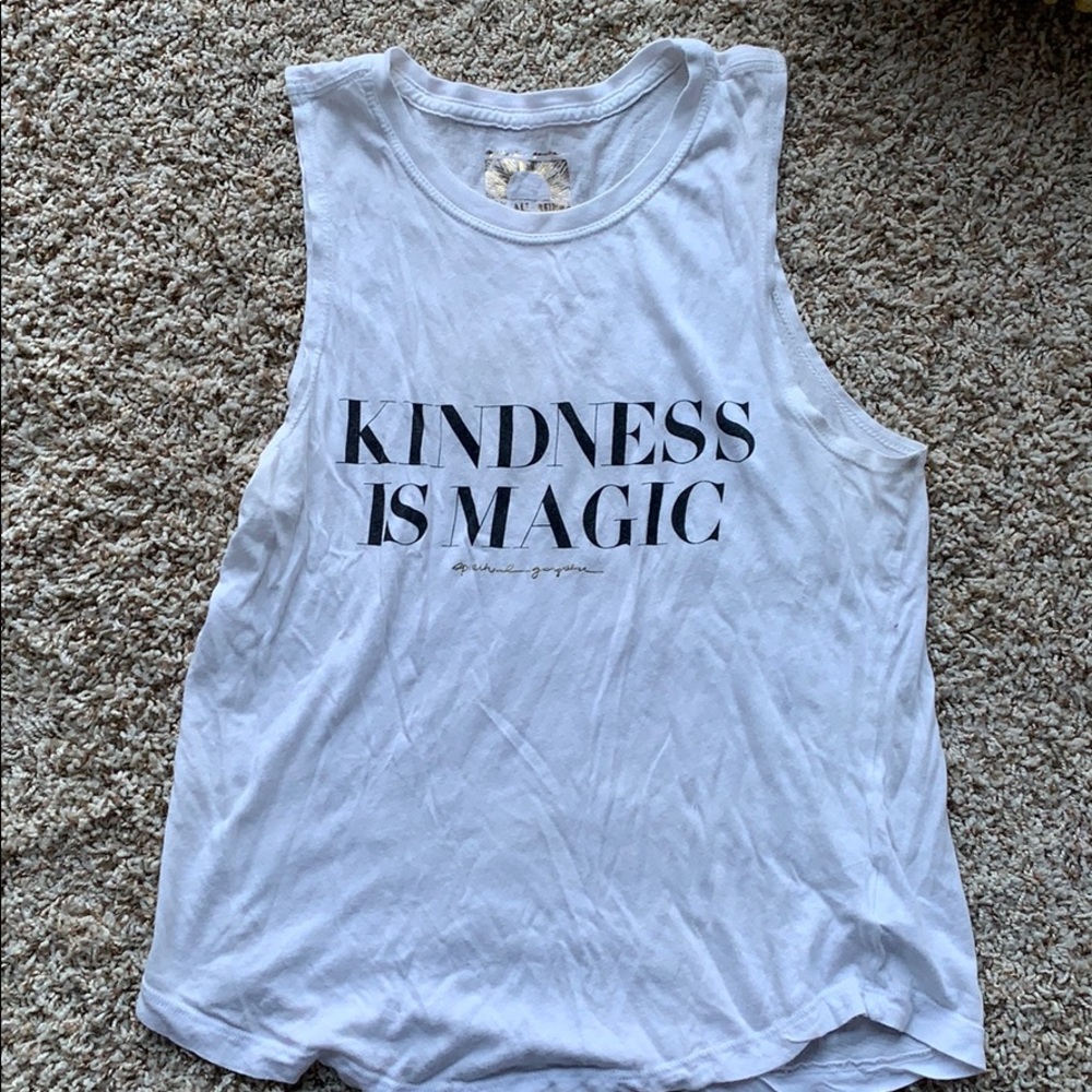SG ‘Kindness Is Magic’ top